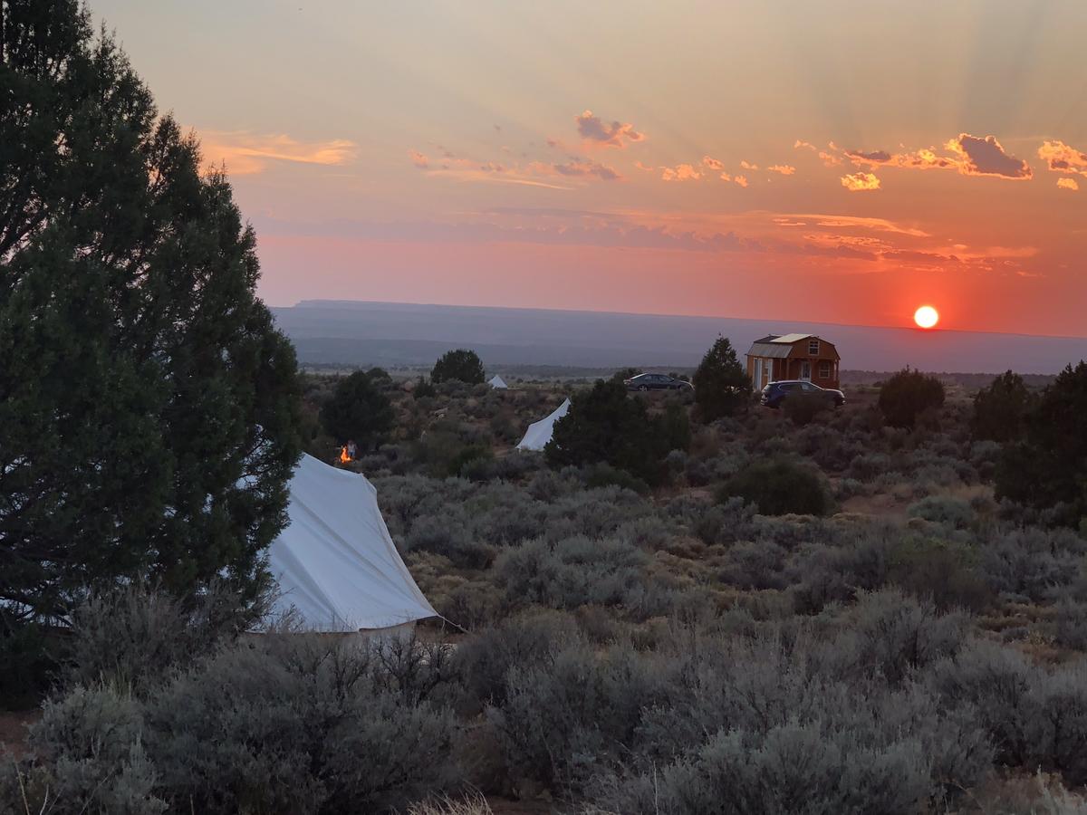 Canaan Cliffs Glamping - thumb 40