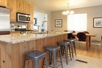 5 Bedroom House Great Location Tourism Bookings