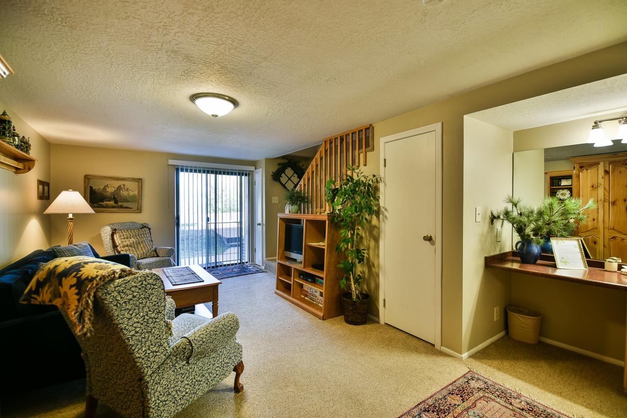 Wolf Lodge Condo #504 - thumb 10