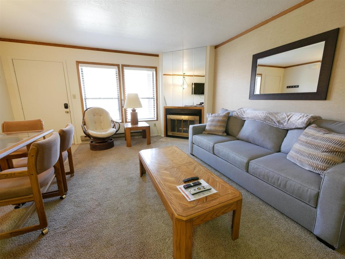 Wolf Lodge Condo #801 - thumb 2