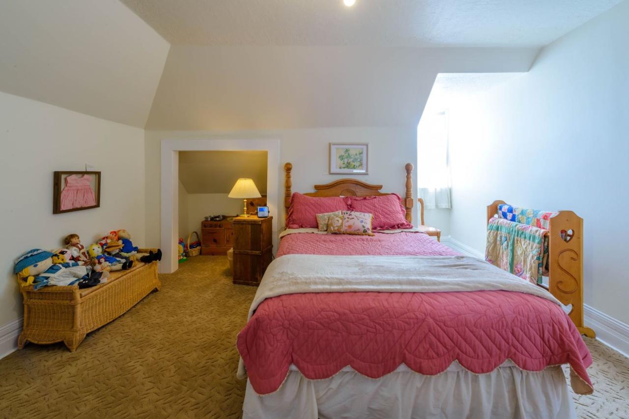 Heywood Heritage Home - thumb 13