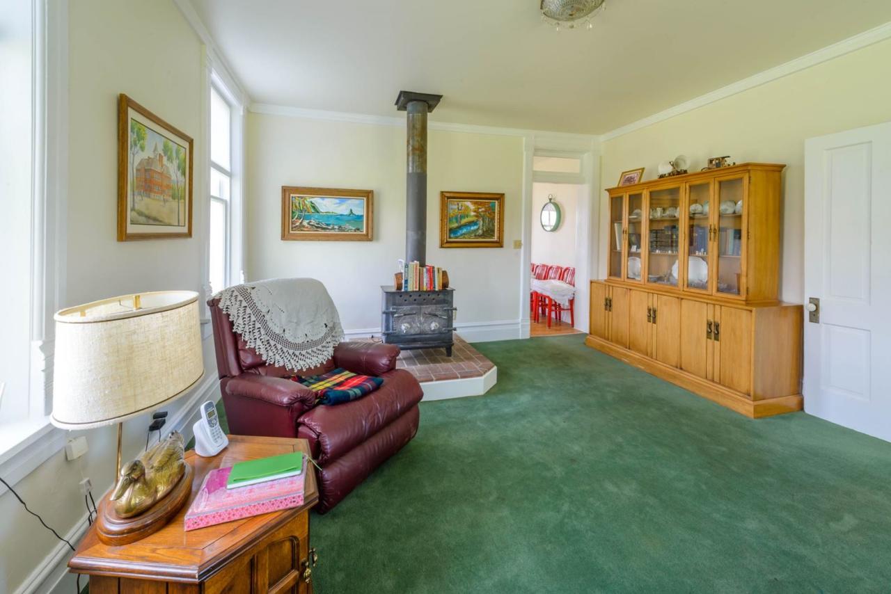 Heywood Heritage Home - thumb 6