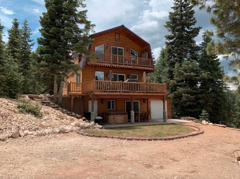 Strawberry View - thumb 0