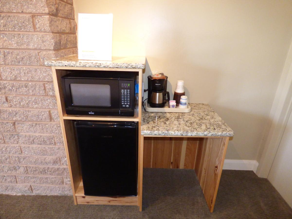 Canyon Lodge Motel - thumb 4