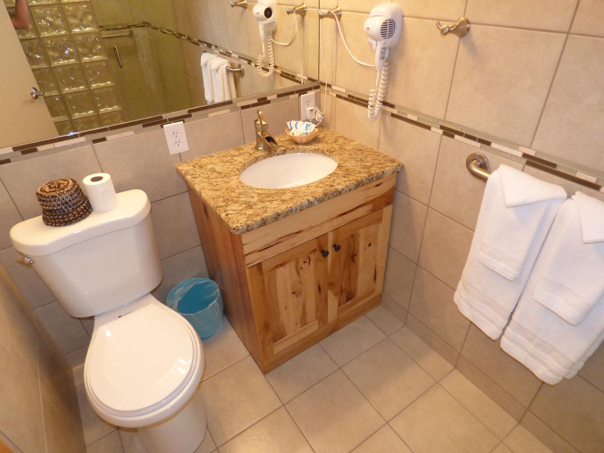 Canyon Lodge Motel - thumb 40