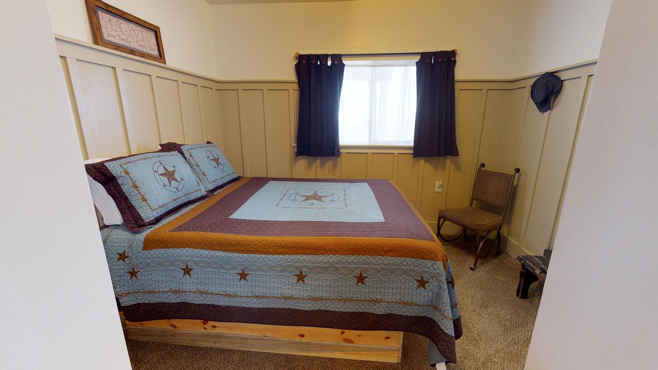 Juniper Ridge Family Cabin - thumb 18