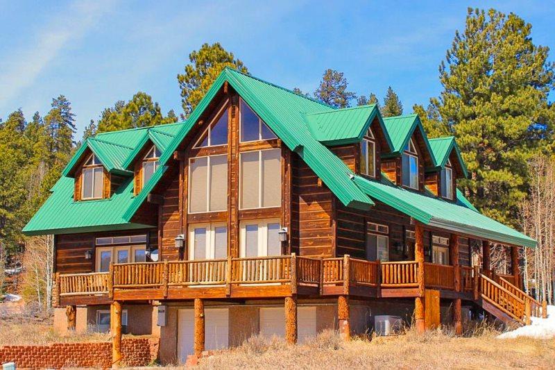 Battle Born Lodge - thumb 0