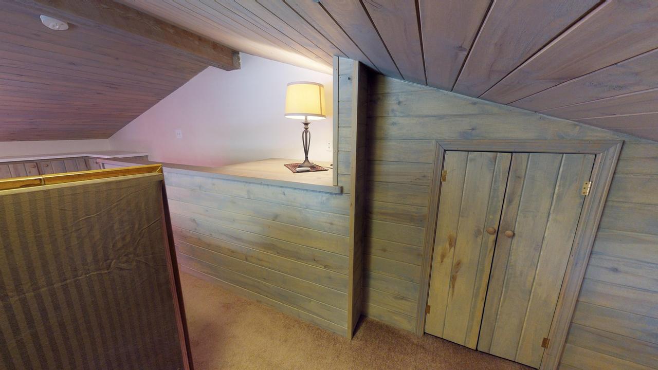 Cliff Dweller Condo #4 - thumb 17
