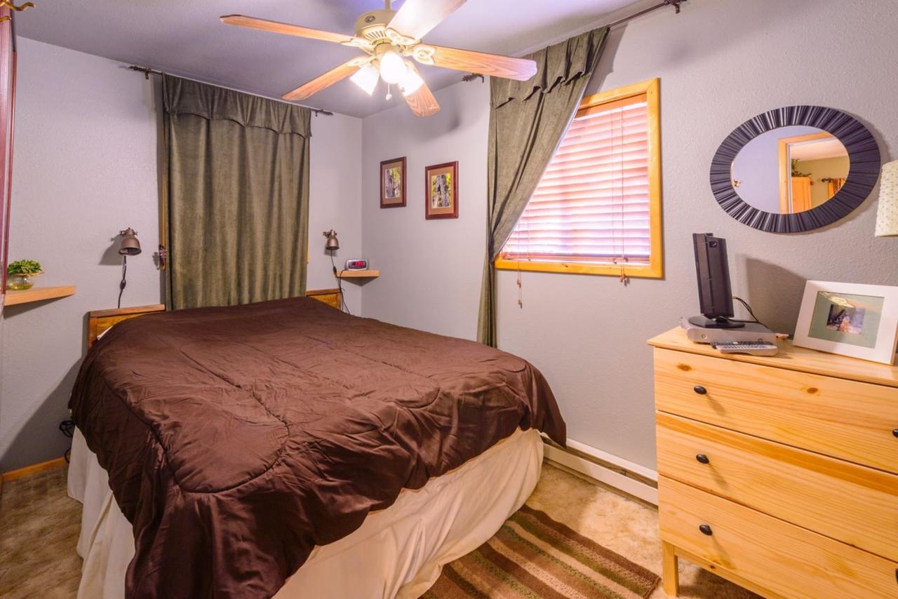 Strawberry Patch Cabin - thumb 14