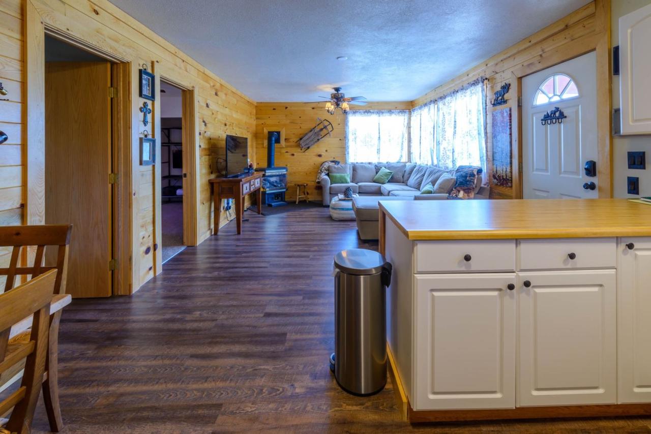 Meadow View Cabin - thumb 13