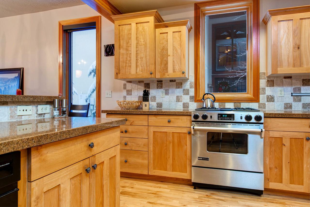 Abode At The Cove - thumb 22