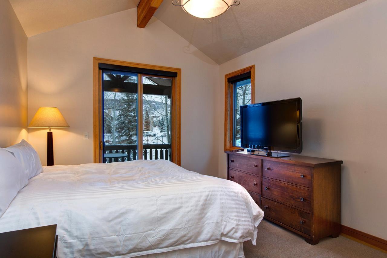 Abode At The Cove - thumb 24