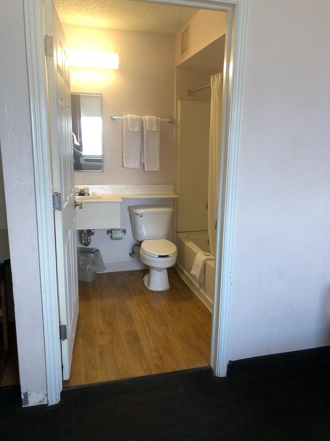 InTown Suites Extended Stay Salt Lake City UT - South - thumb 5