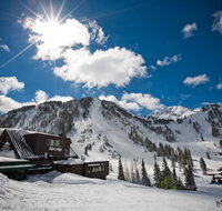 Alta Lodge - Hotels Santiago