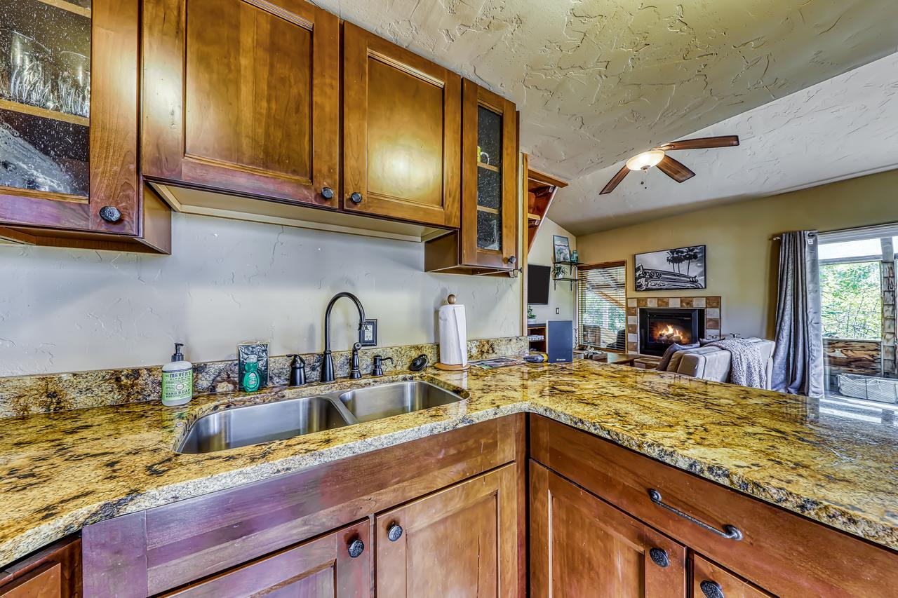 101 S. Village Way #1A - Aspen View - thumb 8