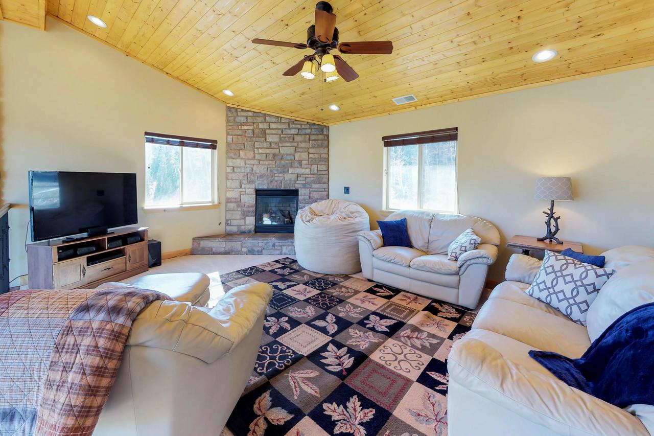 580 Hunter Ridge Dr - View~Topia - thumb 20