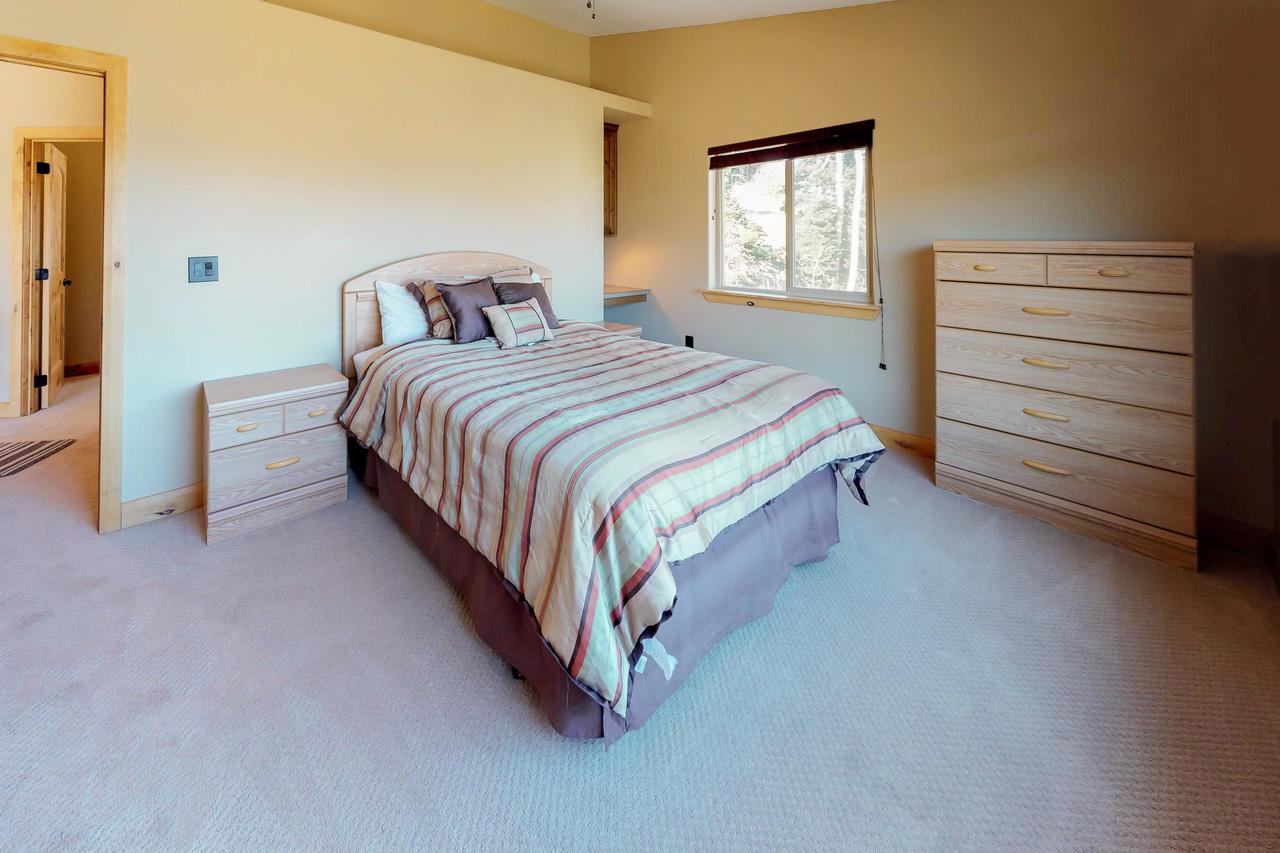 580 Hunter Ridge Dr - View~Topia - thumb 24