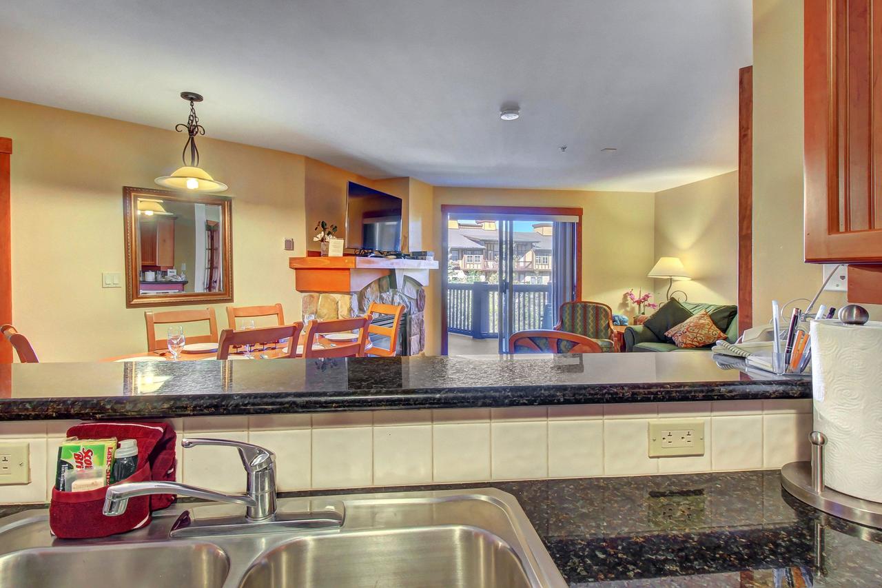 Eagle Springs East 305: House Sparrow Suite - thumb 33