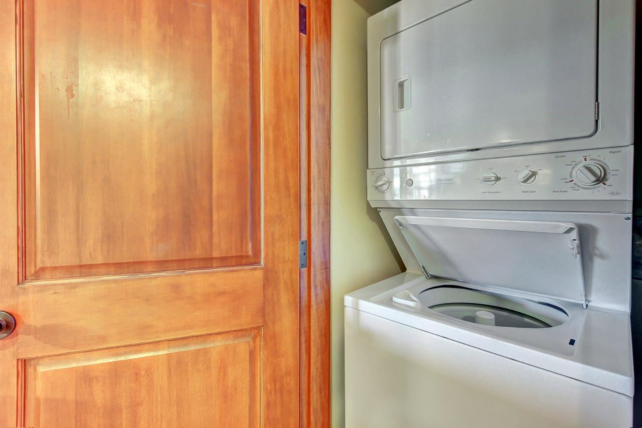 Eagle Springs East 305: House Sparrow Suite - thumb 21