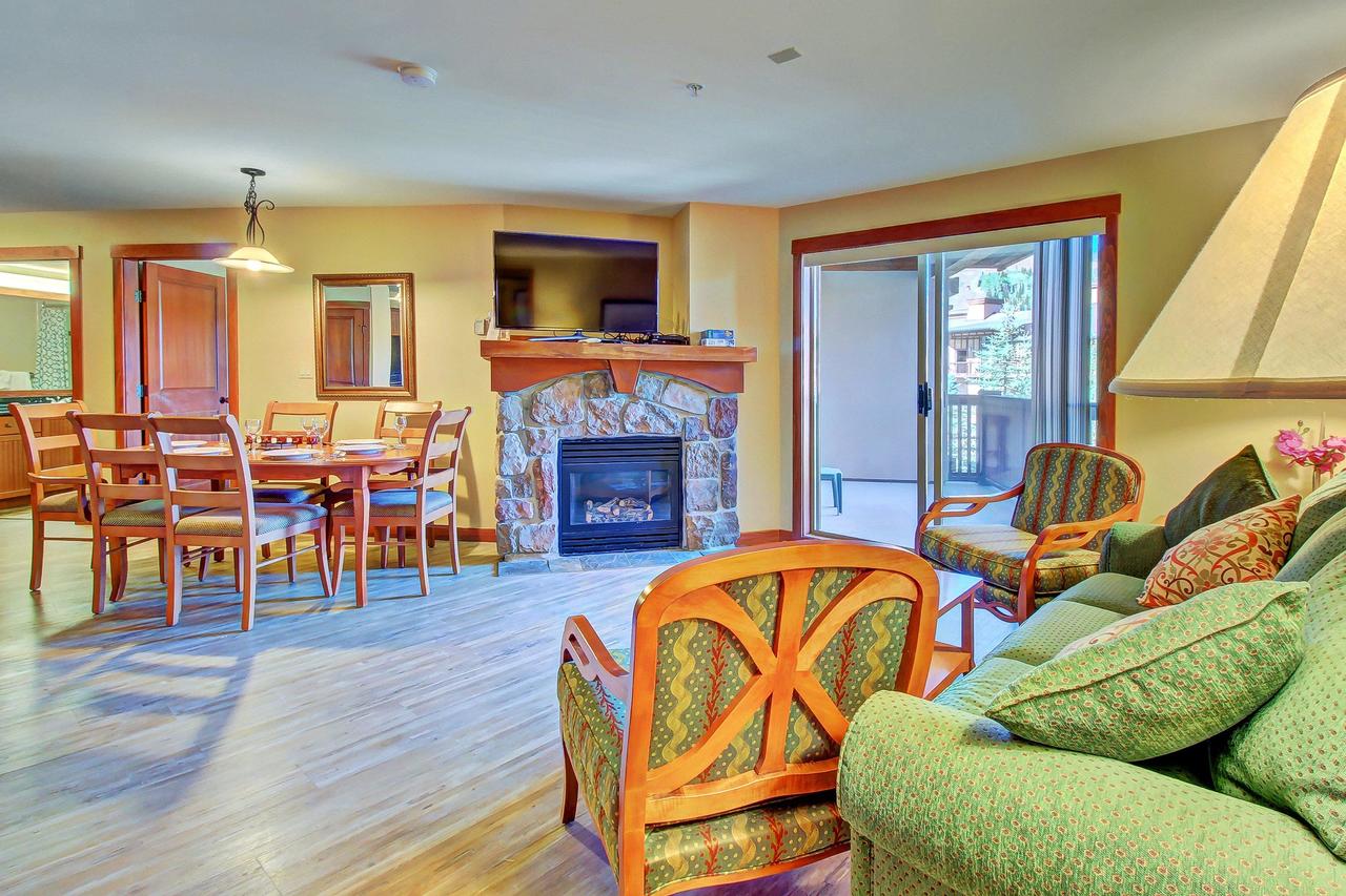 Eagle Springs East 305: House Sparrow Suite - thumb 39