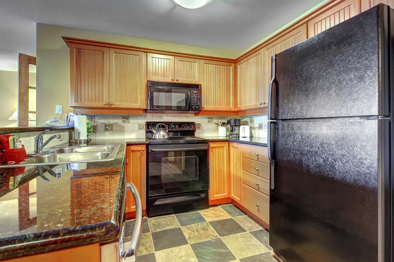 Eagle Springs East 305: House Sparrow Suite - thumb 32