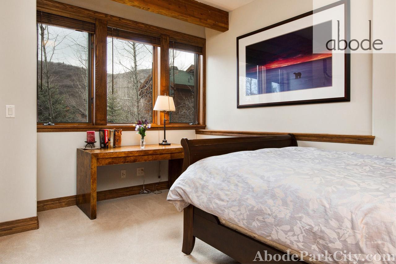 Abode In Vitrail - thumb 25