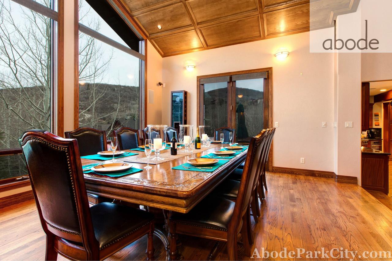 Abode In Vitrail - thumb 3