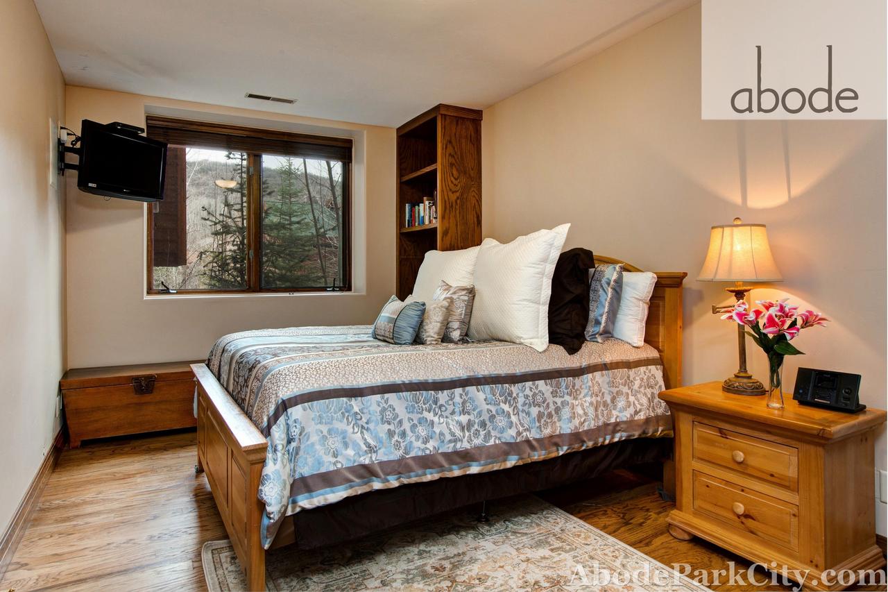 Abode In Vitrail - thumb 19