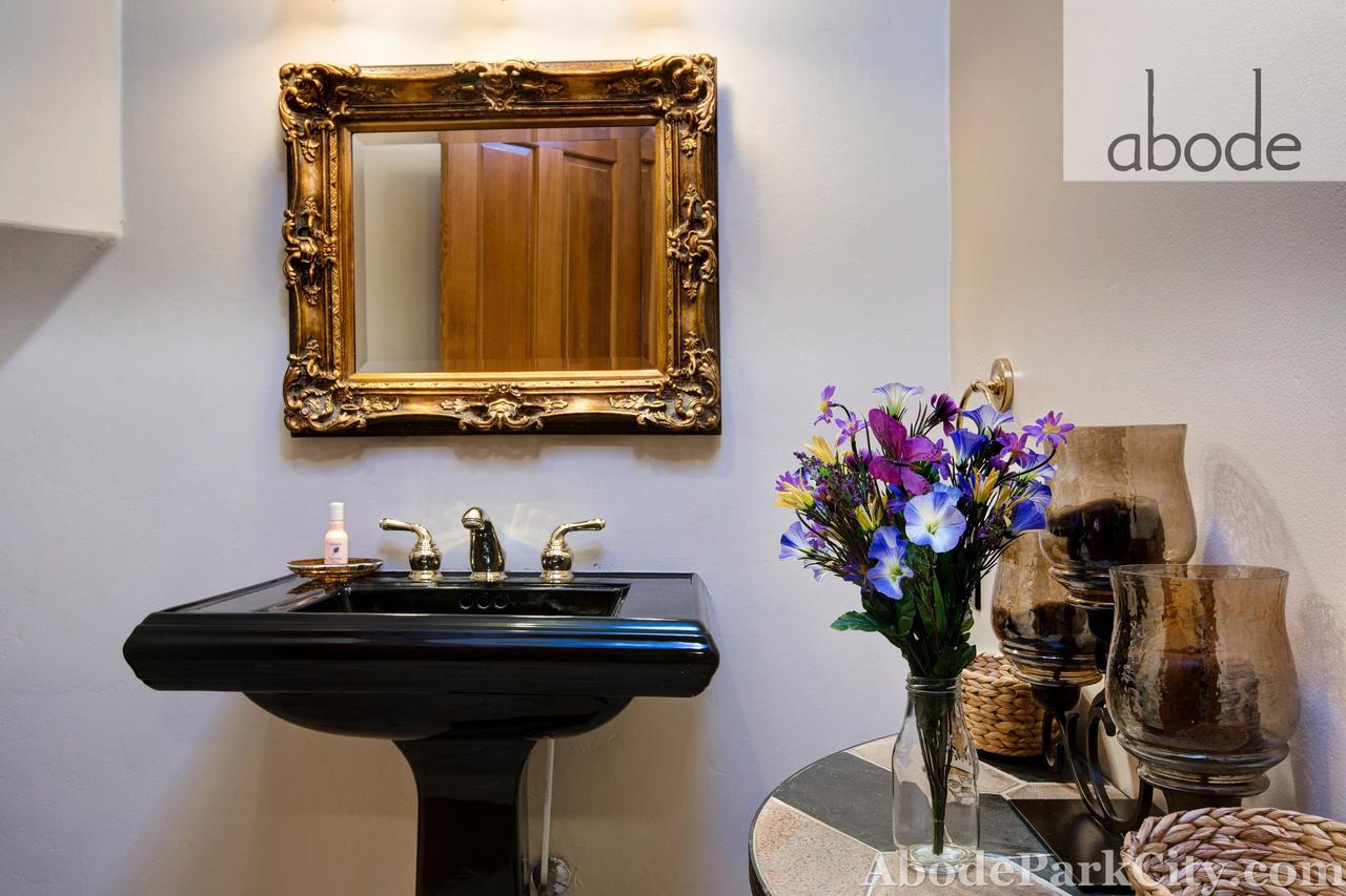 Abode In Vitrail - thumb 22