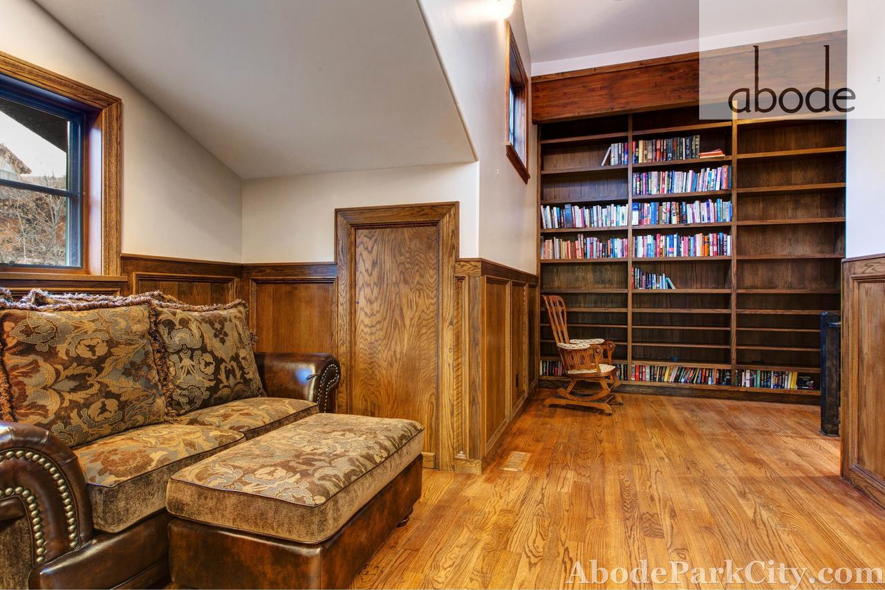 Abode In Vitrail - thumb 12