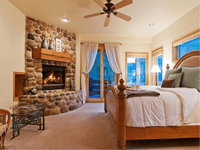 Abode at Gamble Oak in Solamere Tourism Bookings