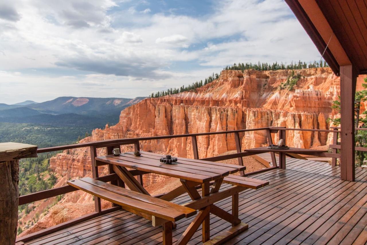 The Cliff House - thumb 0