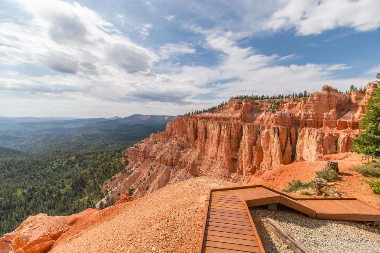 The Cliff House - thumb 3