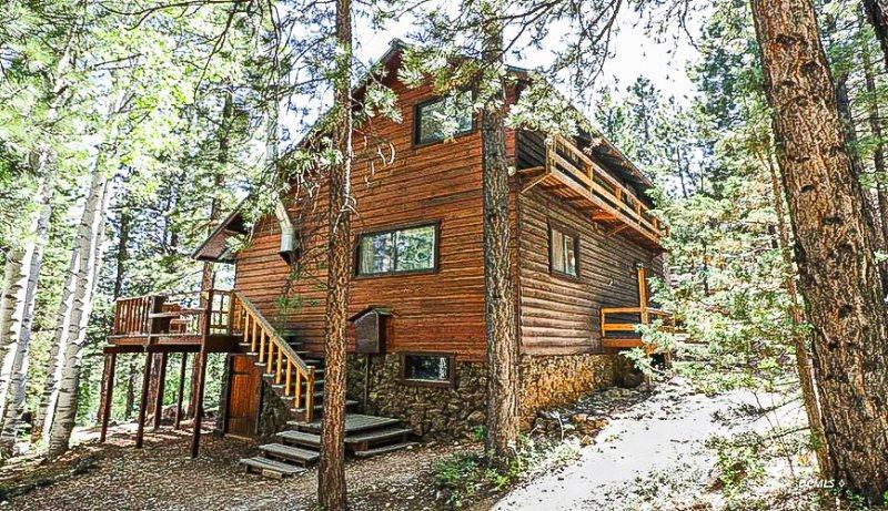 Classic Strawberry Cabin - thumb 16