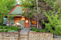 Abode at Heirloom House Tourism Bookings