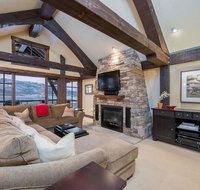 Edgewater Apartment 103 - USA Accommodation