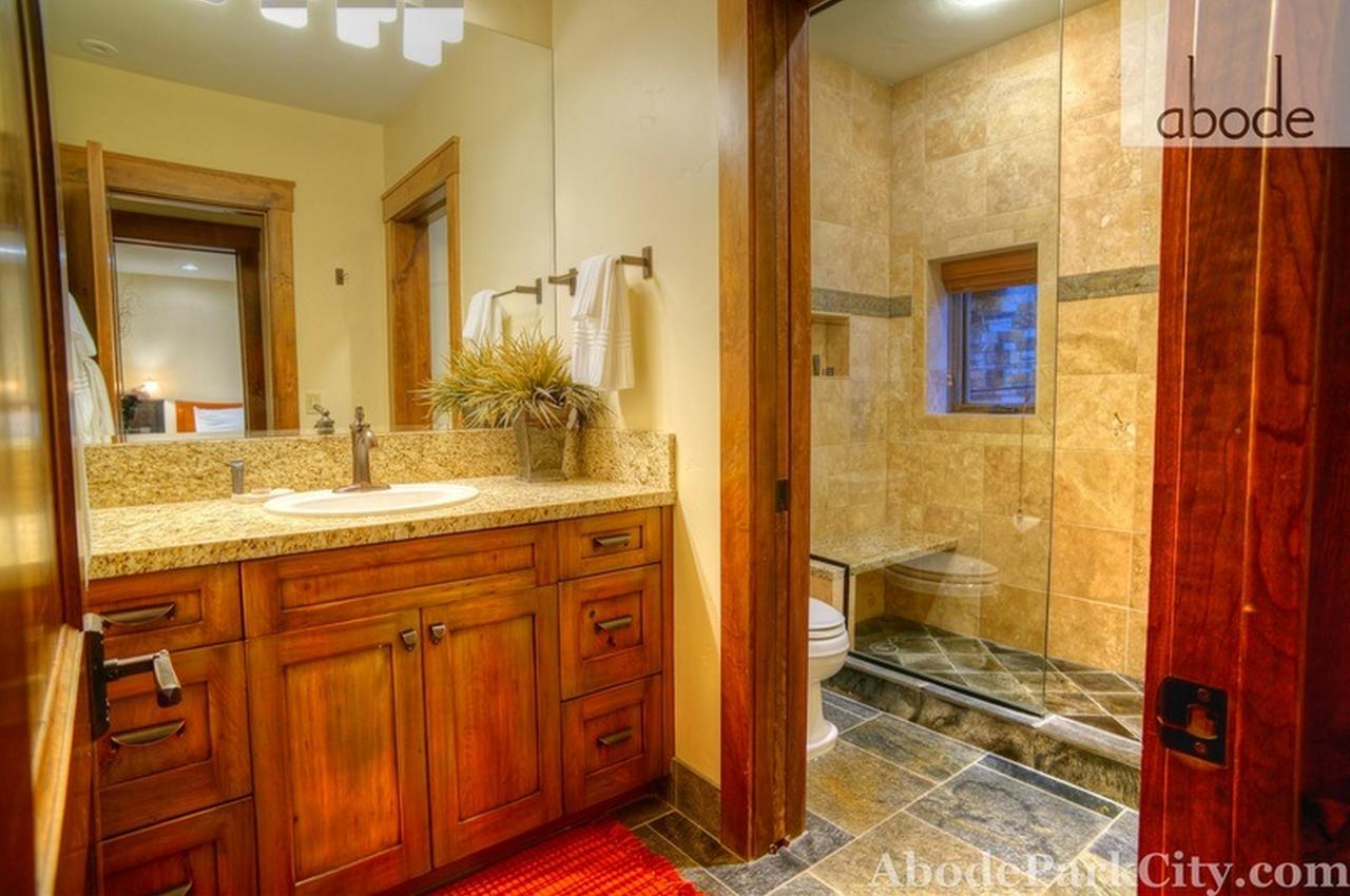 Abode At Town Lift 815 - thumb 4