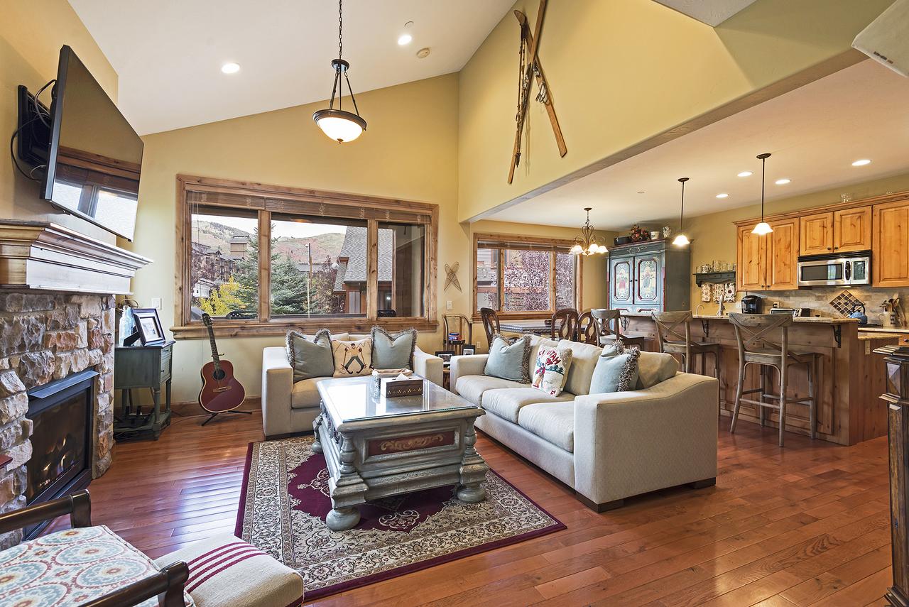 Stillwater Vista Townhome Jordenelle Townhouse - thumb 9