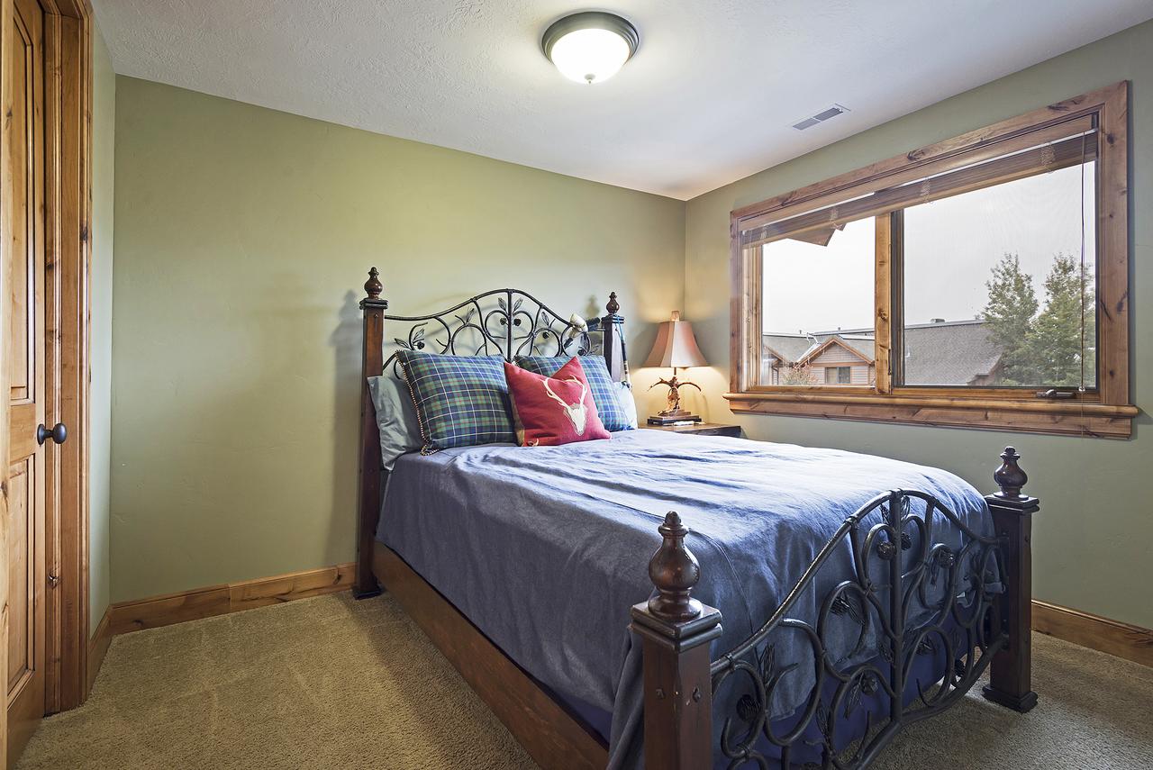 Stillwater Vista Townhome Jordenelle Townhouse - thumb 23