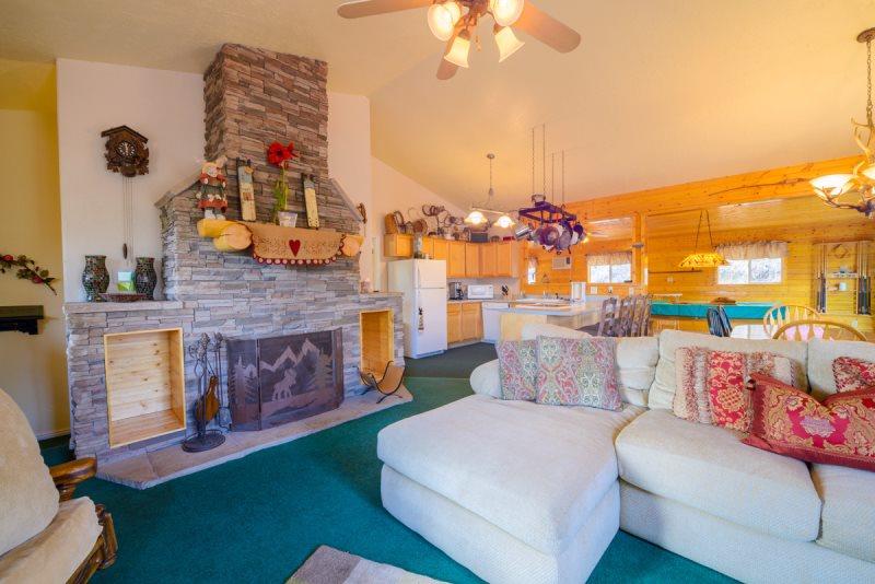 Hideout Cabin - thumb 7