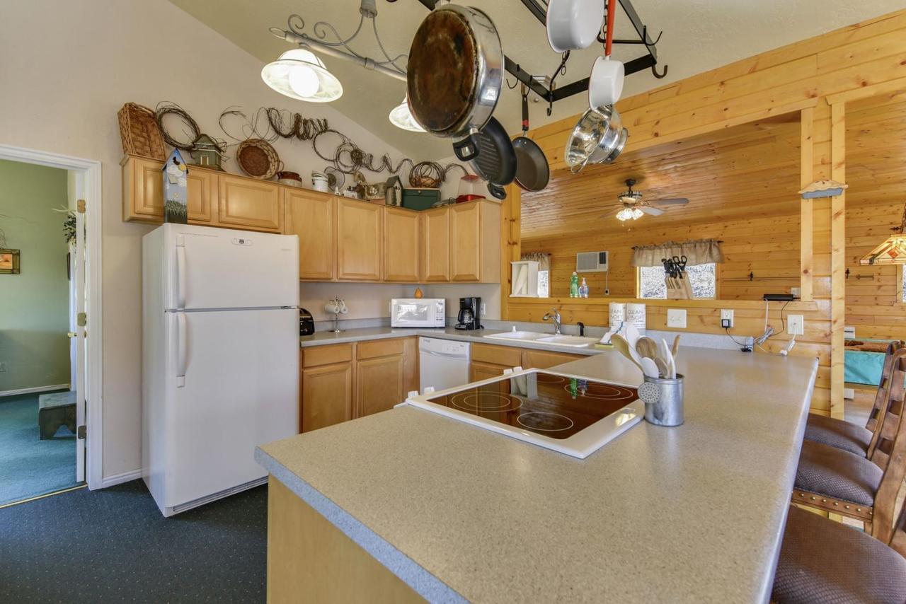 Hideout Cabin - thumb 31