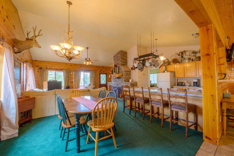 Hideout Cabin - thumb 12