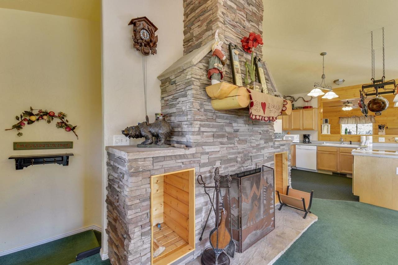 Hideout Cabin - thumb 25