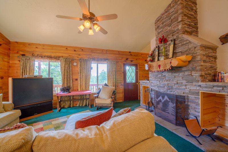 Hideout Cabin - thumb 9