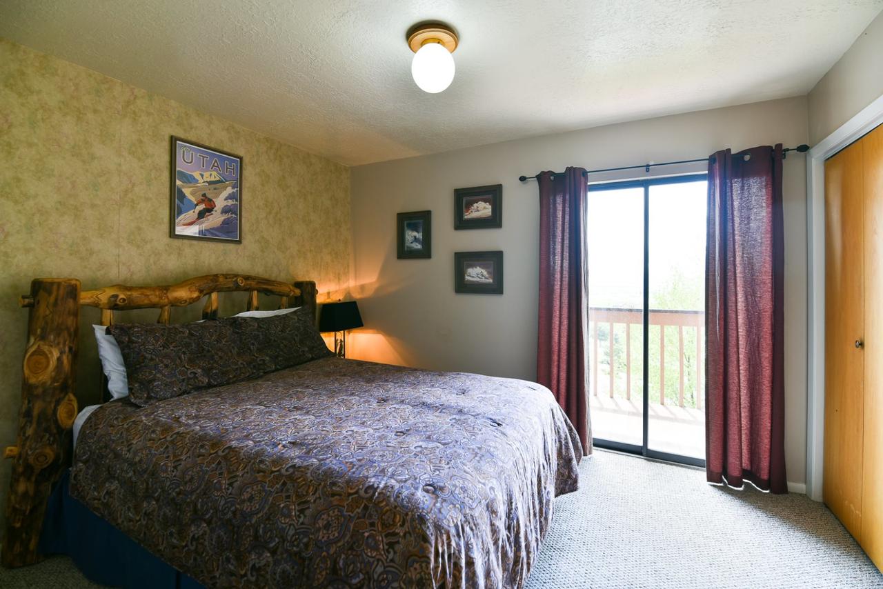 Wolf Lodge Condo #1308 - thumb 6