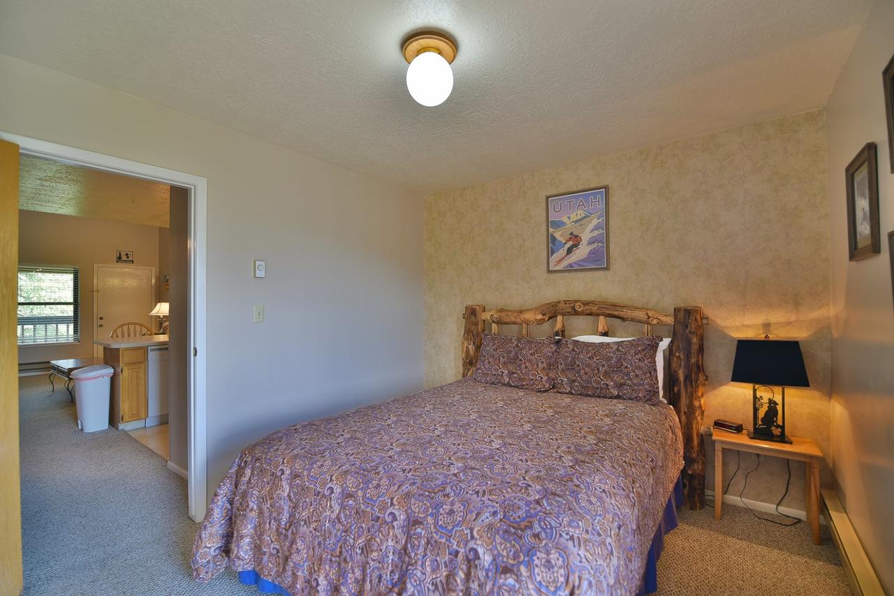 Wolf Lodge Condo #1308 - thumb 5