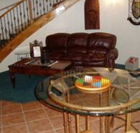 The Snuggle Inn - USA Accommodation