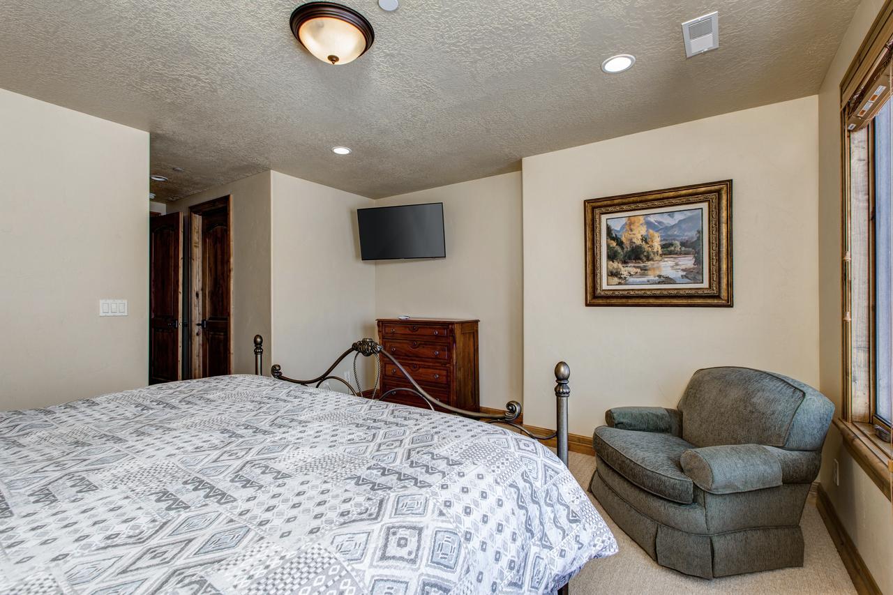 Still Water Townhouse Townhouse - thumb 8