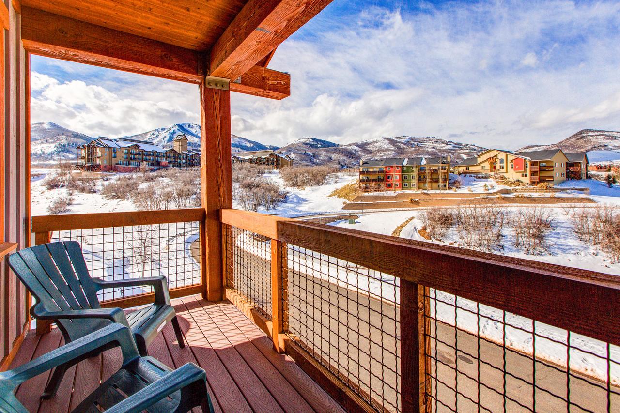 Still Water Townhouse Townhouse - thumb 0