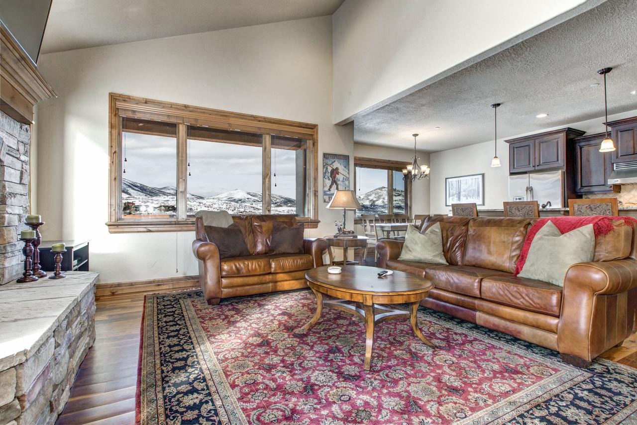 Still Water Townhouse Townhouse - thumb 3